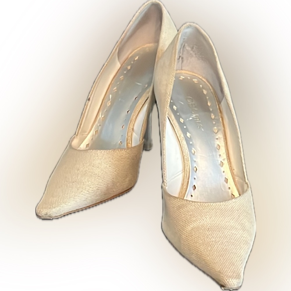 BCBGirls flaxen color “linen” stiletto pumps-GUC